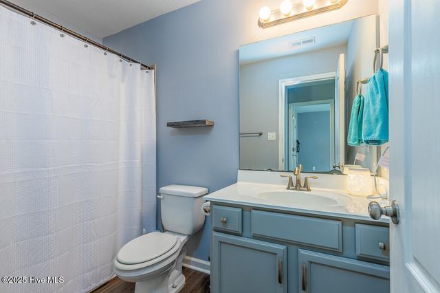 824 Dynasty Drive, Jacksonville, NC 28546