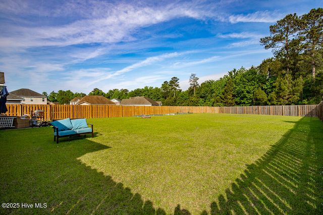 824 Dynasty Drive, Jacksonville, NC 28546