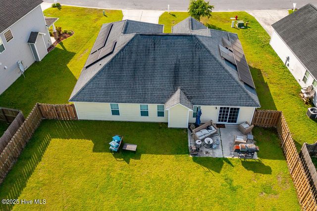 824 Dynasty Drive, Jacksonville, NC 28546