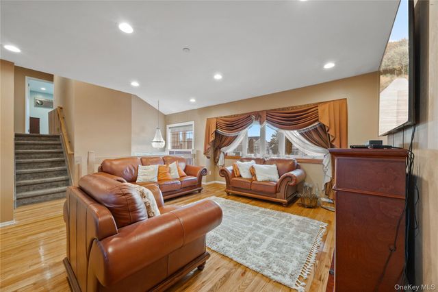 51 Irving Avenue, Freeport, NY 11520