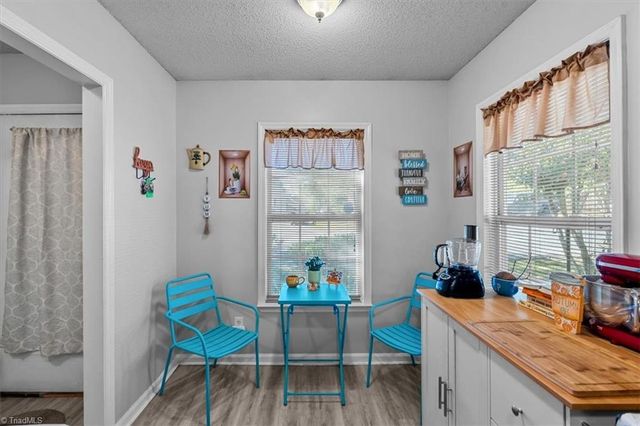 37 Grassy Knoll Circle, Greensboro, NC 27406
