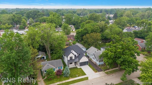 206 E Windemere Avenue, Royal Oak, MI 48073