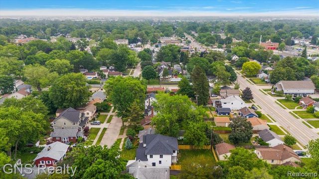 206 E Windemere Avenue, Royal Oak, MI 48073