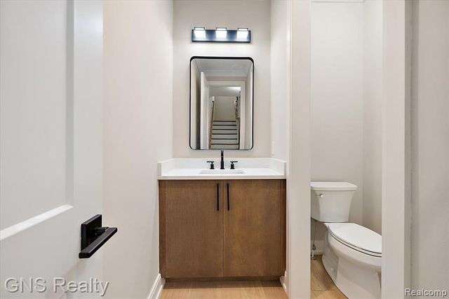 206 E Windemere Avenue, Royal Oak, MI 48073