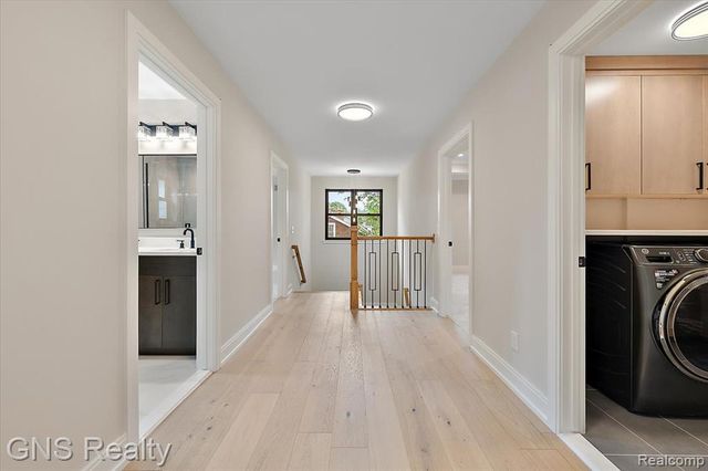 206 E Windemere Avenue, Royal Oak, MI 48073