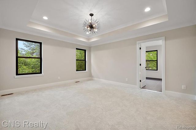 206 E Windemere Avenue, Royal Oak, MI 48073