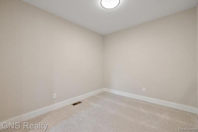 206 E Windemere Avenue, Royal Oak, MI 48073