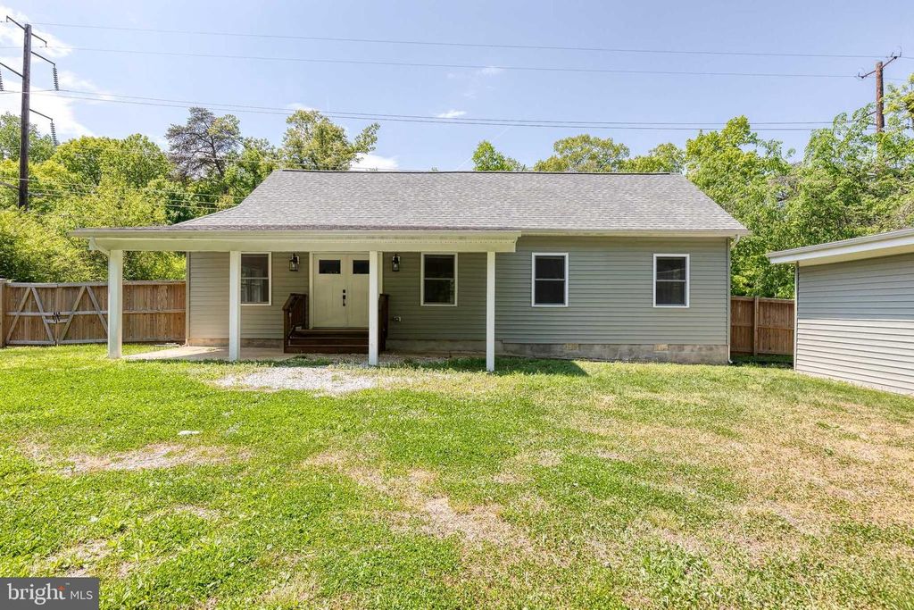 1248 GENERALS HWY, Crownsville, MD 21032