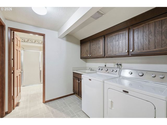 15120 Sw 150TH Ave, Tigard, OR 97224