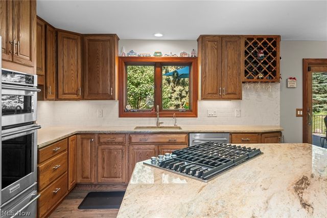 6670 Beechwood Drive, Independence, OH 44131