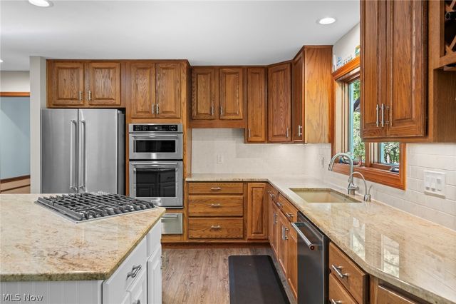 6670 Beechwood Drive, Independence, OH 44131
