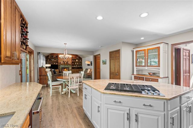 6670 Beechwood Drive, Independence, OH 44131