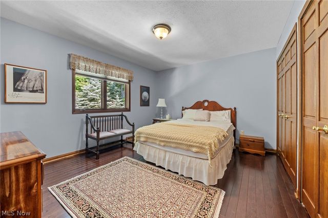 6670 Beechwood Drive, Independence, OH 44131