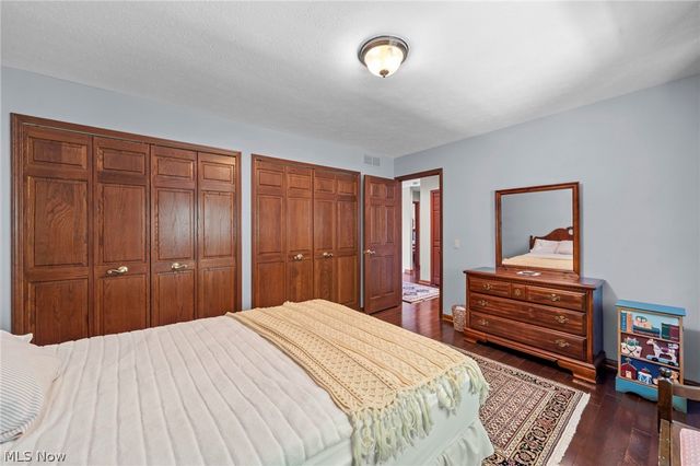 6670 Beechwood Drive, Independence, OH 44131