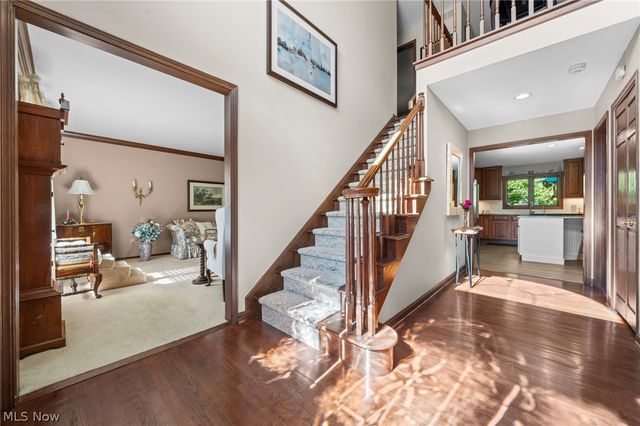 6670 Beechwood Drive, Independence, OH 44131
