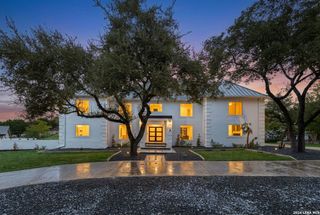 15 VINEYARD DR, San Antonio, TX 78257