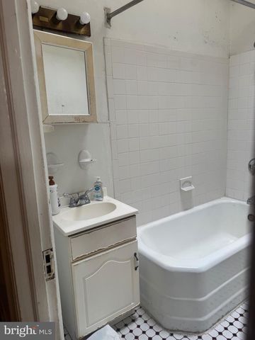 5848 ANGORA TER, Philadelphia, PA 19143