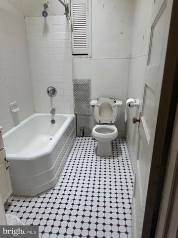 5848 ANGORA TER, Philadelphia, PA 19143