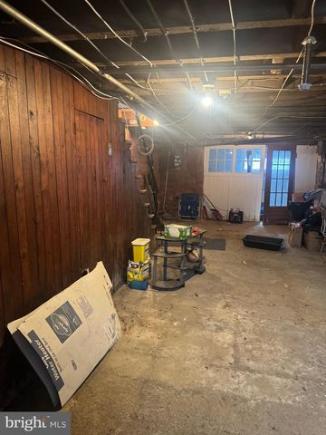 5848 ANGORA TER, Philadelphia, PA 19143