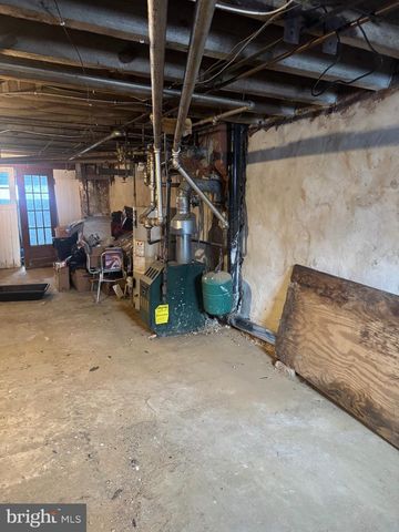 5848 ANGORA TER, Philadelphia, PA 19143