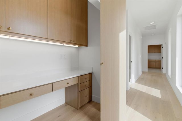 11450 E Jahant Rd, Acampo, CA 95220