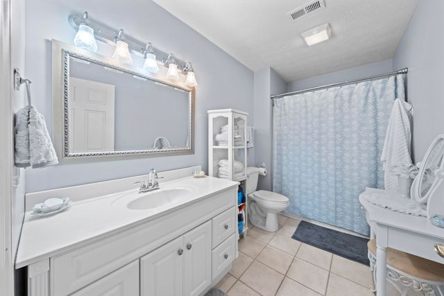 106 Regal Oaks Drive, Barboursville, WV 25504
