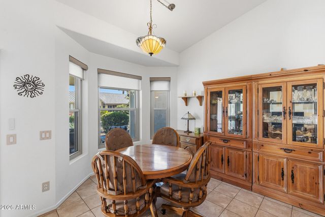 15672 W CHEERY LYNN Road, Goodyear, AZ 85395