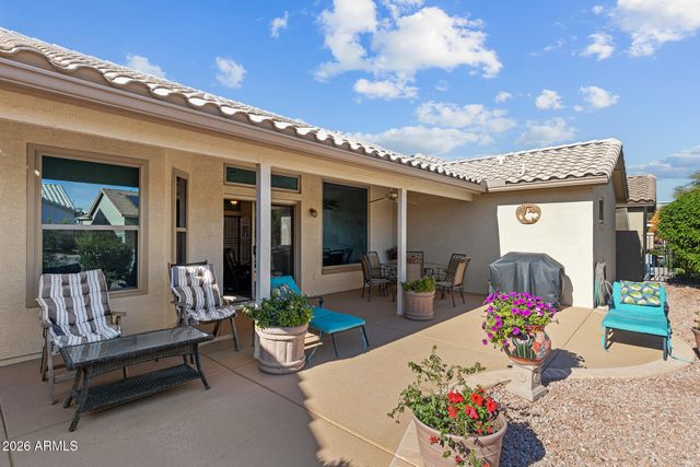 15672 W CHEERY LYNN Road, Goodyear, AZ 85395