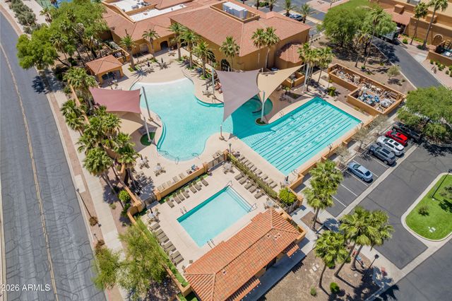 15672 W CHEERY LYNN Road, Goodyear, AZ 85395