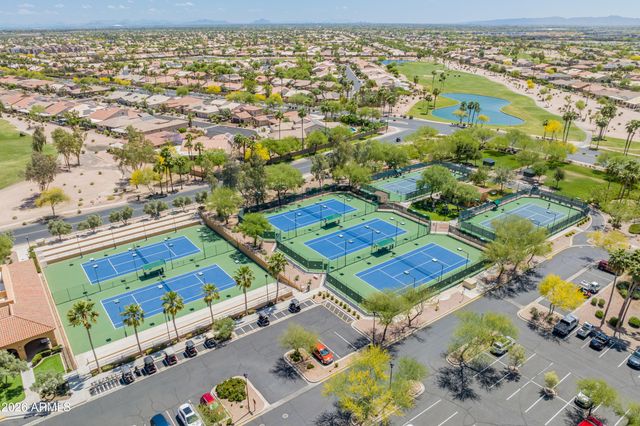 15672 W CHEERY LYNN Road, Goodyear, AZ 85395