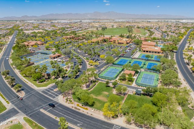 15672 W CHEERY LYNN Road, Goodyear, AZ 85395