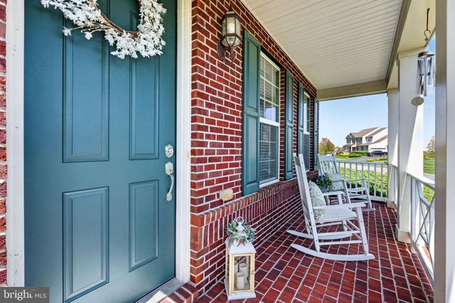 15631 AVEBURY MANOR PL, Leesburg, VA 20176