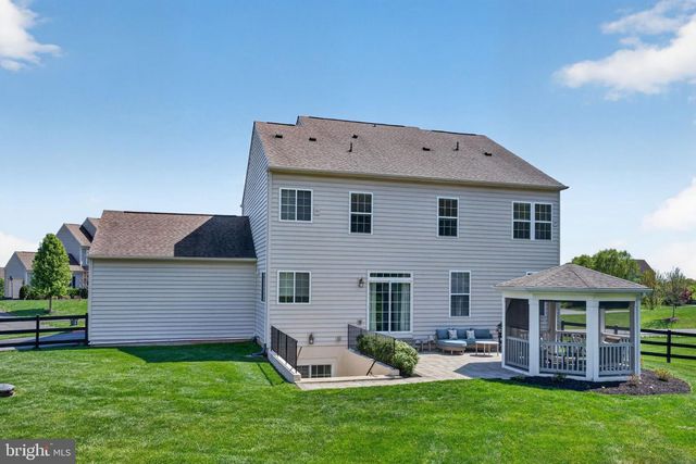 15631 AVEBURY MANOR PL, Leesburg, VA 20176