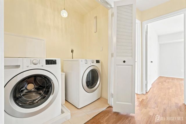37 Irongate, Metuchen, NJ 08840