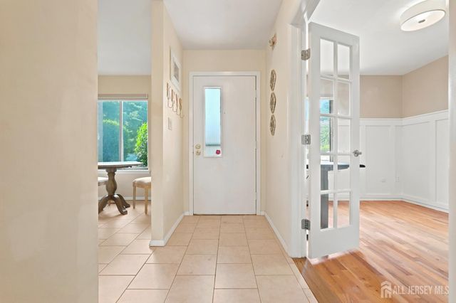 37 Irongate, Metuchen, NJ 08840