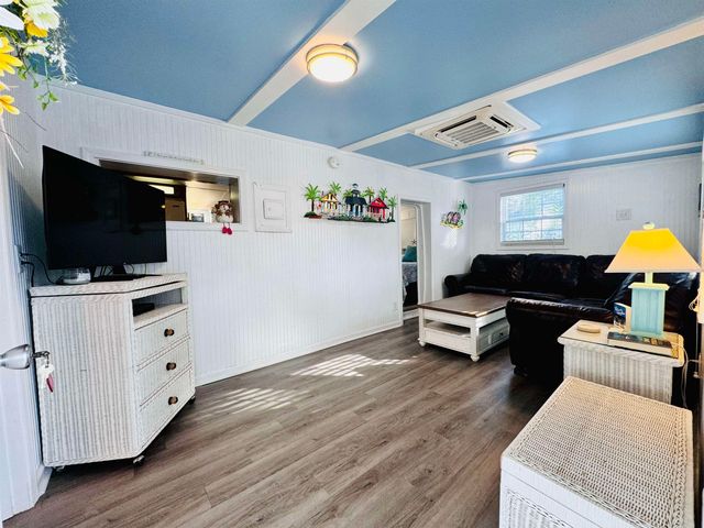 6001 - N21 S Kings Hwy., Myrtle Beach, SC 29575