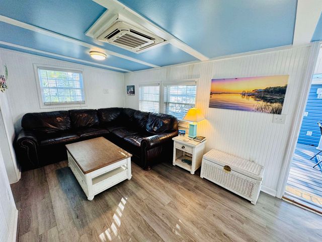 6001 - N21 S Kings Hwy., Myrtle Beach, SC 29575