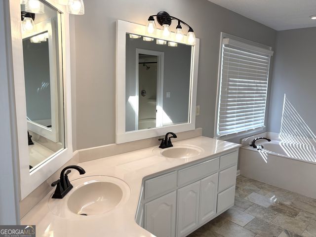 245 Woodland Way, Dublin, GA 31021