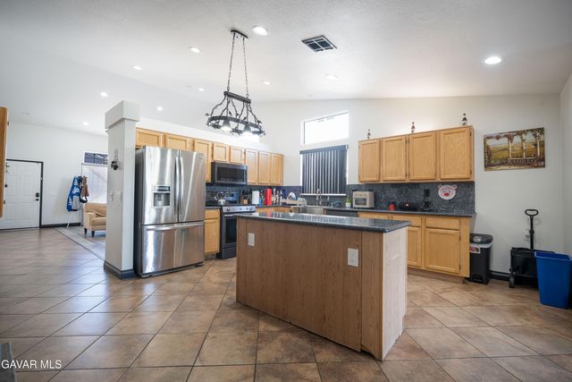 1259 Cheetah Way, Palmdale, CA 93551