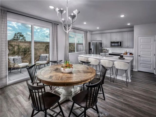 1138 Tropic Court, Redlands, CA 92374