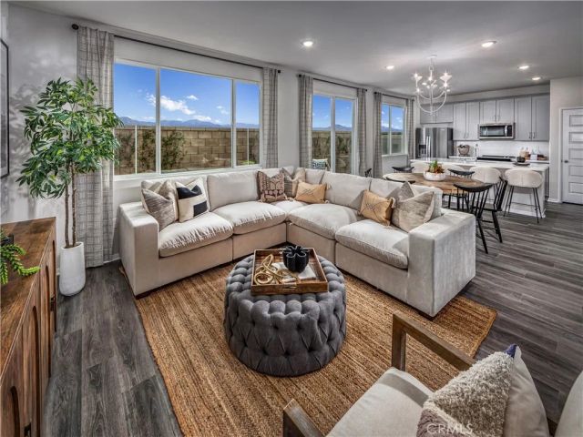 1138 Tropic Court, Redlands, CA 92374