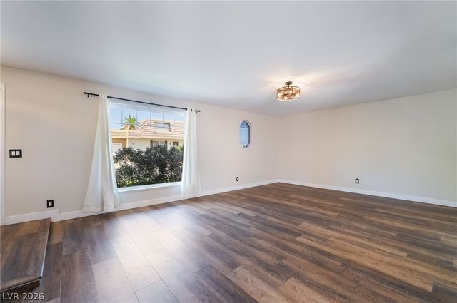 3750 Pilgrim Street, Las Vegas, NV 89121