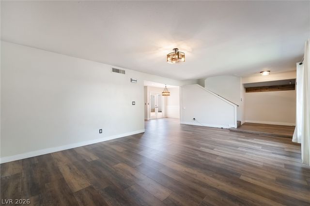 3750 Pilgrim Street, Las Vegas, NV 89121