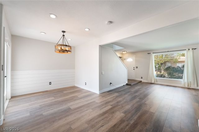 3750 Pilgrim Street, Las Vegas, NV 89121