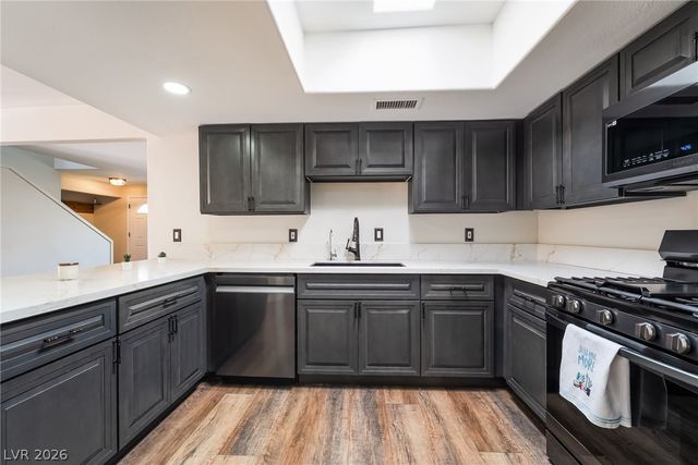 3750 Pilgrim Street, Las Vegas, NV 89121