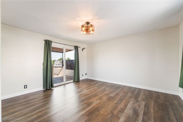 3750 Pilgrim Street, Las Vegas, NV 89121