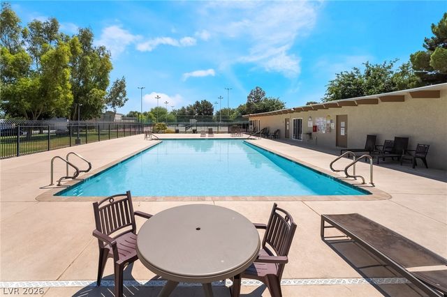 3750 Pilgrim Street, Las Vegas, NV 89121