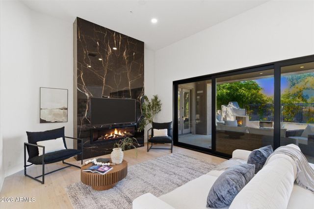 6572 E SLEEPY OWL Way, Scottsdale, AZ 85266