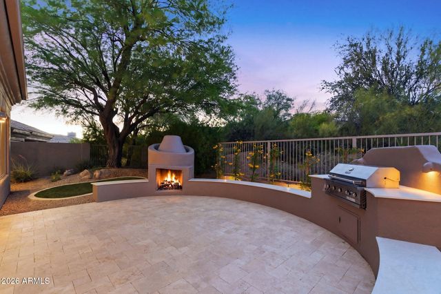 6572 E SLEEPY OWL Way, Scottsdale, AZ 85266