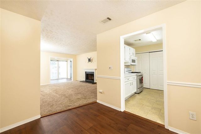 910 Augusta Drive SE, Marietta, GA 30067